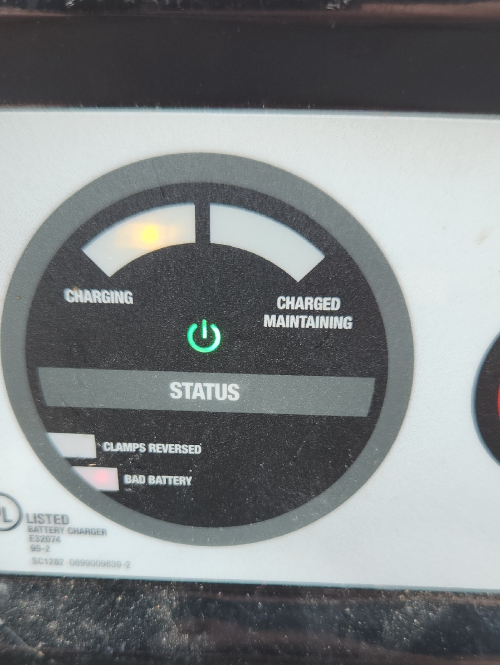 Schumacher 10 Amp Battery Charger - Black - Picture 3 of 9